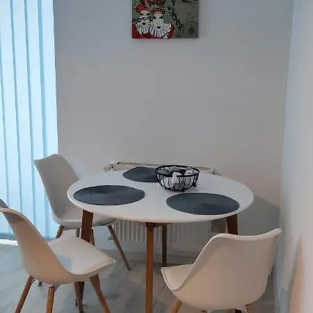 Pe-ki Lux Apartment Szekesfehervar